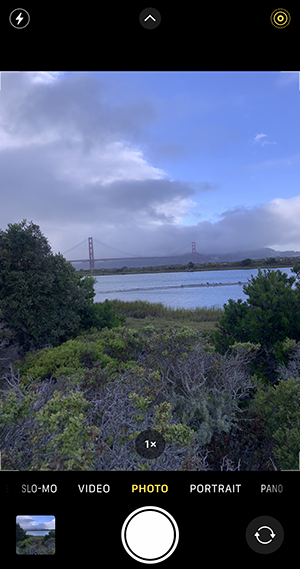 Screenshot of iPhone taking a photo of the Golden Gate Bridge